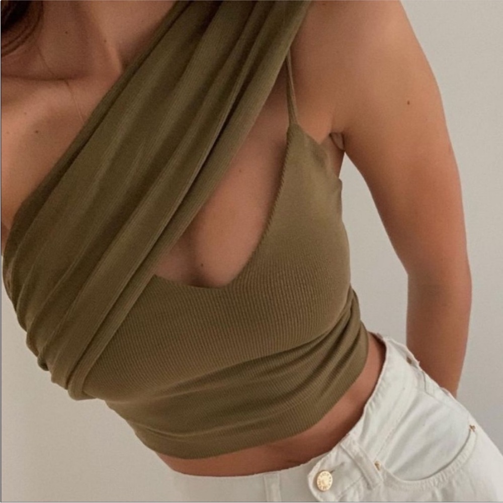 diish reformation top